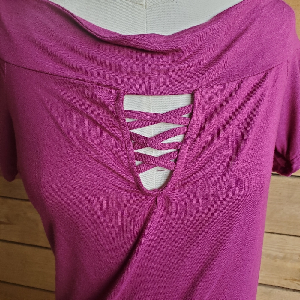 🎉 NWOT Rock & Republic top - Picture 2 of 6
